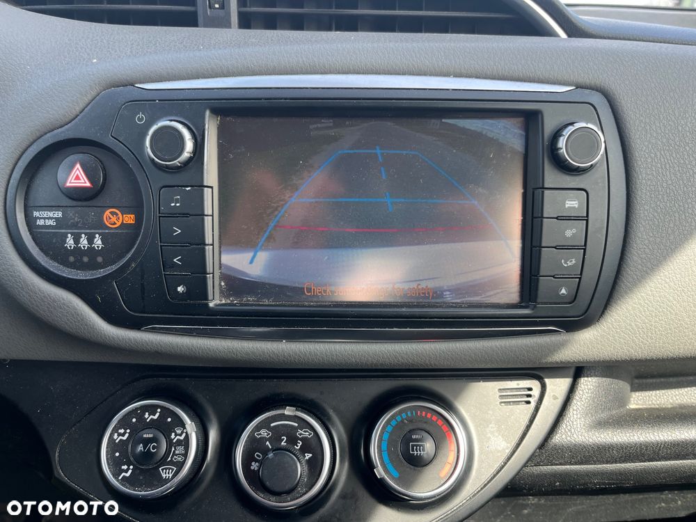 Toyota Yaris 1.4 D-4D Comfort - 18