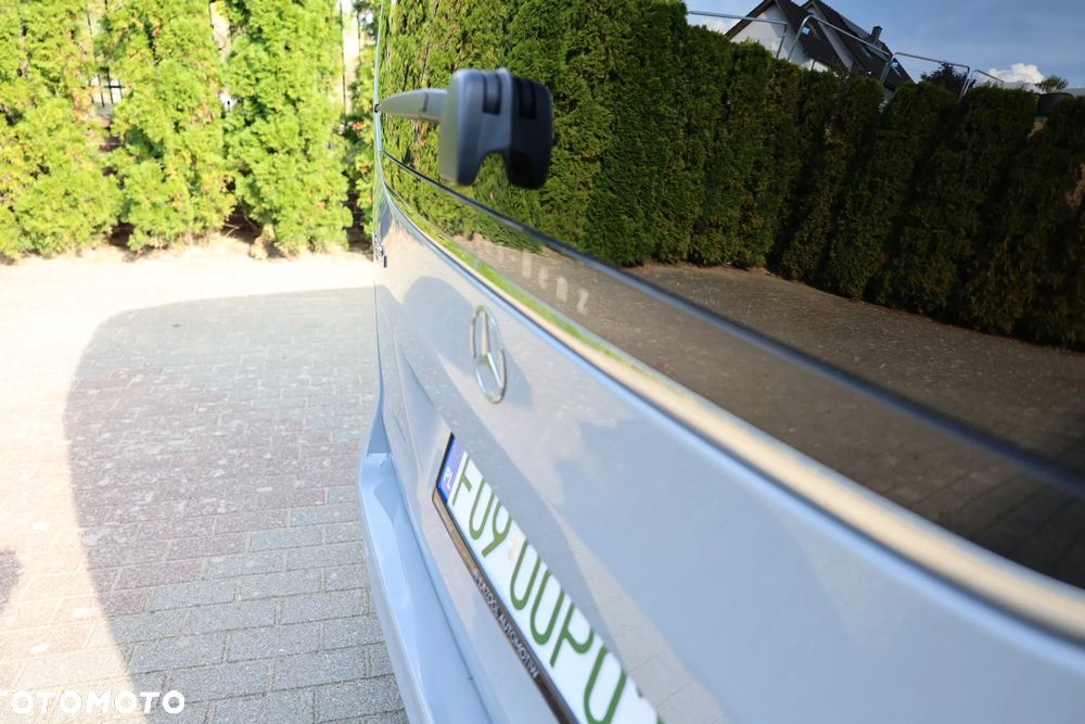 Mercedes-Benz Klasa V 250 d Avantgarde 9G-Tronic (długi) - 18