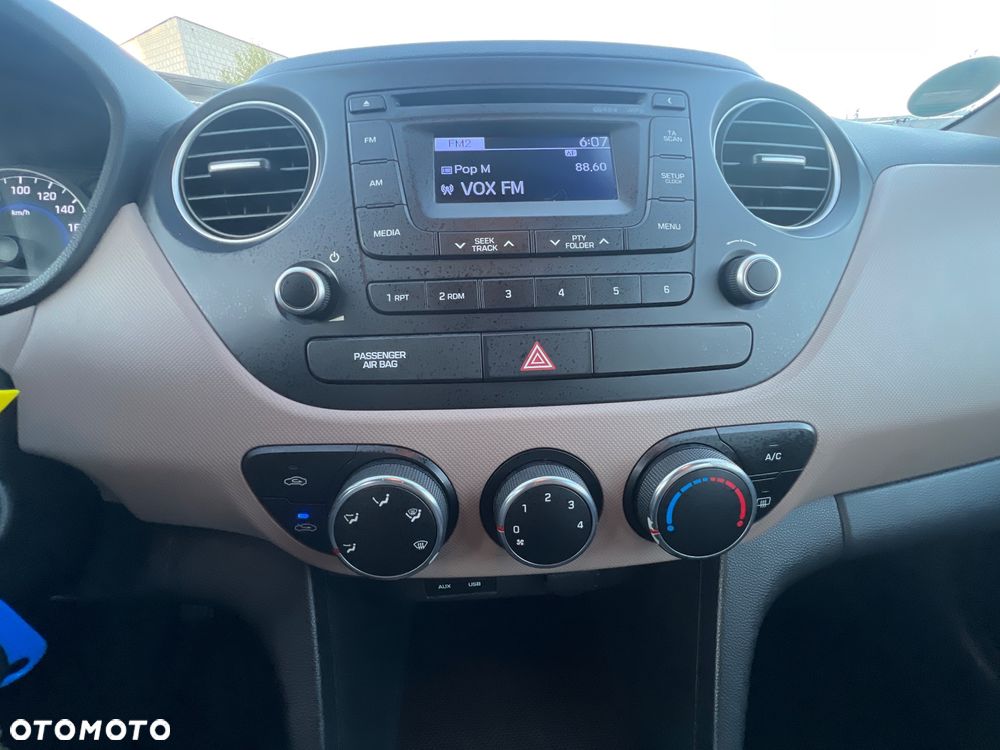 Hyundai i10 1.0 BlueDrive Comfort - 14