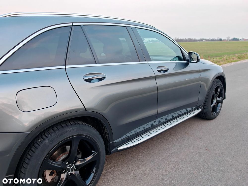 Mercedes-Benz GLC 250 d 4-Matic - 12