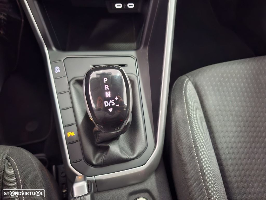 VW Polo 1.0 TSI Urban DSG - 16