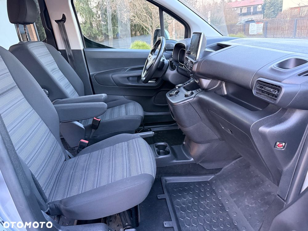 Opel Combo 1.5 D 96kW Automatik XL N1 Edition - 9