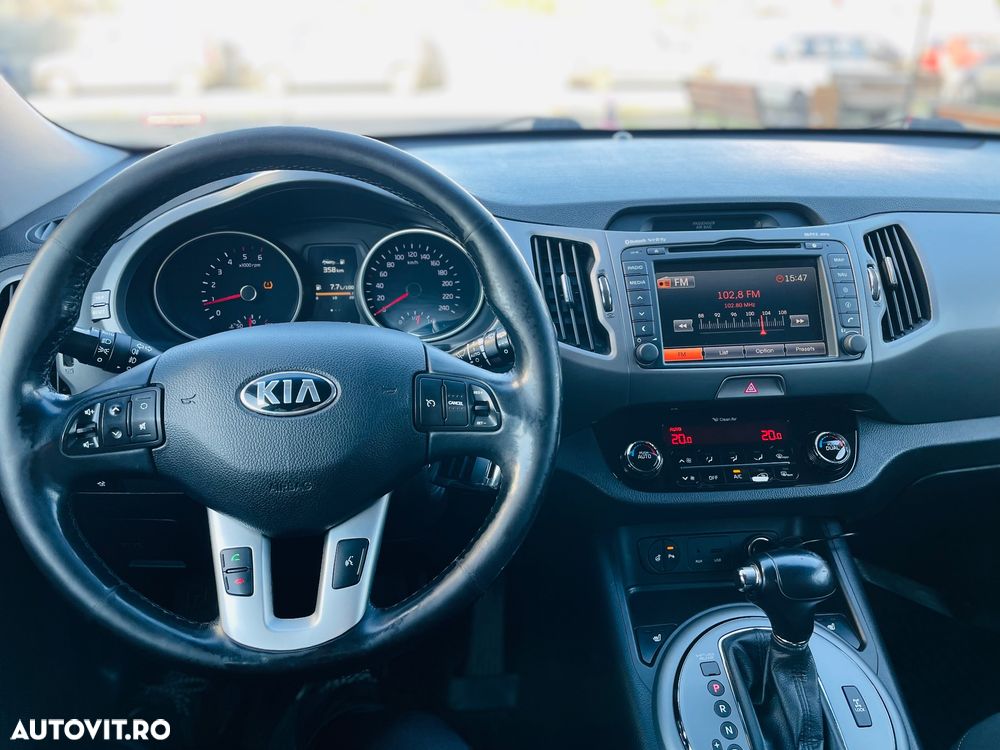 Kia Sportage 2.0 CRDI AWD Aut. Dream-Team Edition - 12