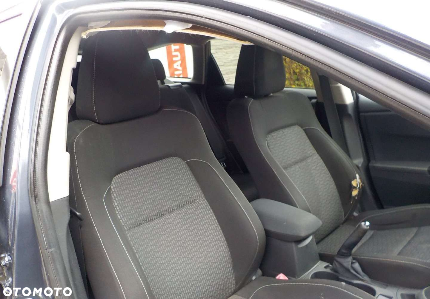 Toyota Auris - 17