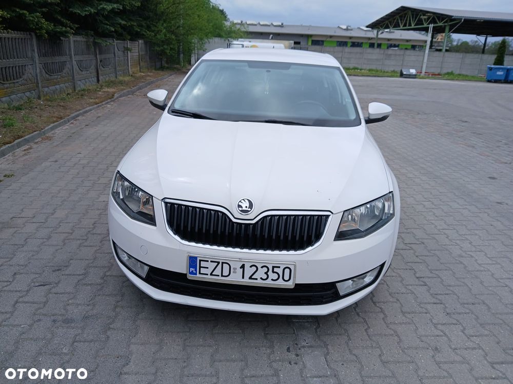 Skoda Octavia 1.6 TDI Solution - 7
