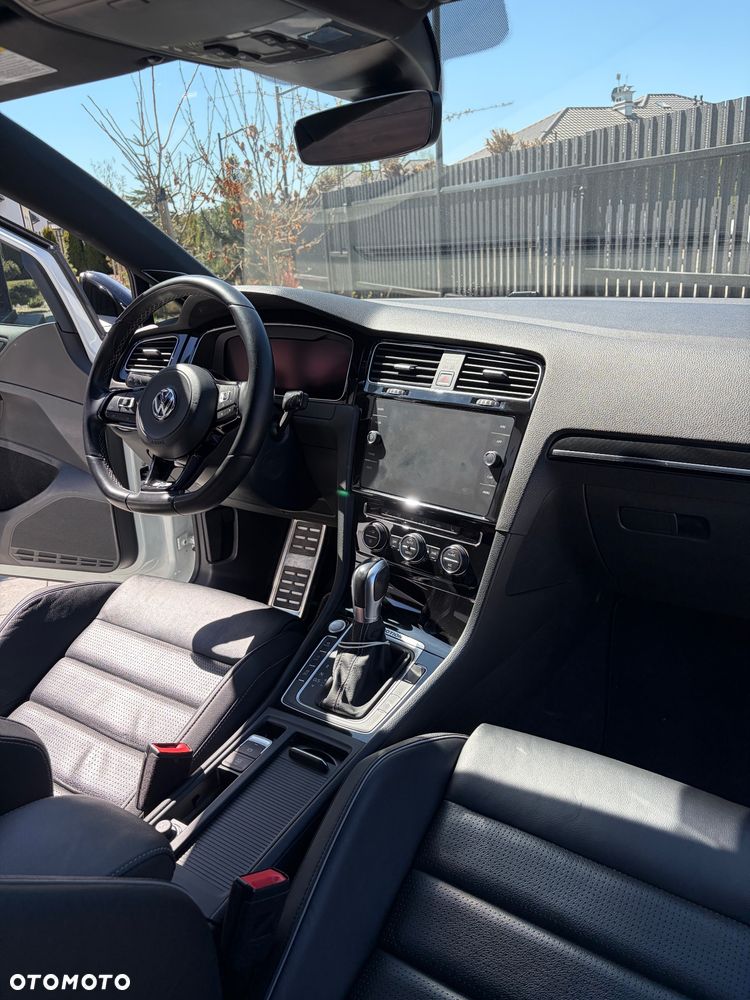 Volkswagen Golf R 4Motion (BlueMotion Technology) DSG - 15