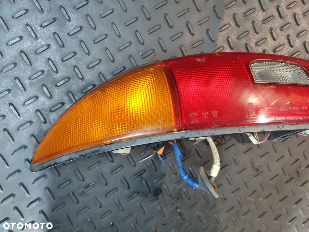 LAMPA LEWY TYŁ LEWA TYLNA MAZDA MX-3 MX3 - 2