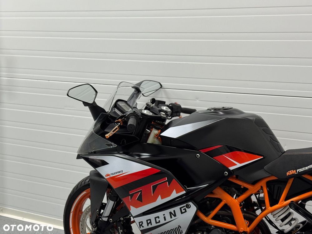KTM RC 125 - 18