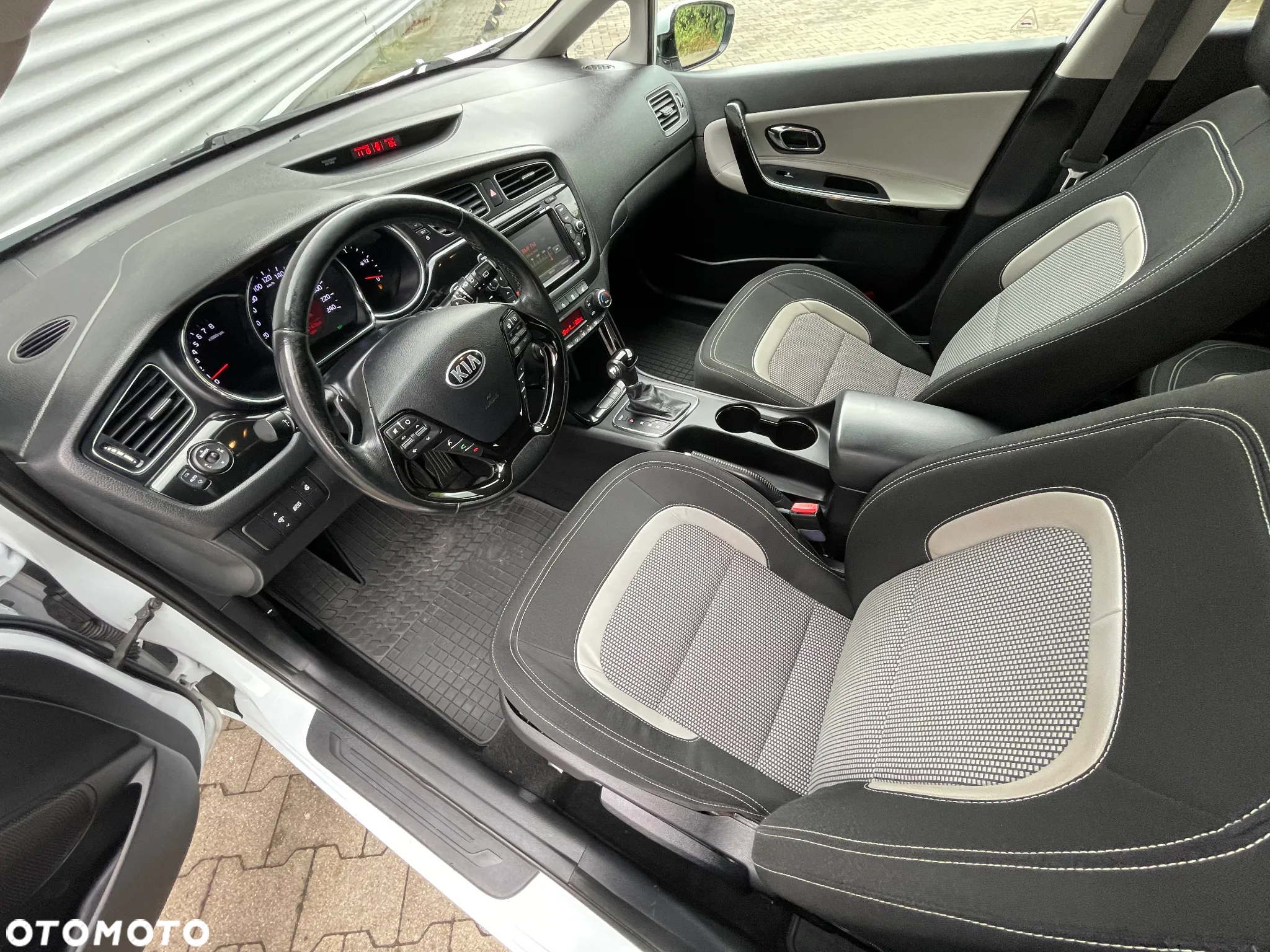 Kia Ceed Cee'd 1.6 GDI XL DCT - 21