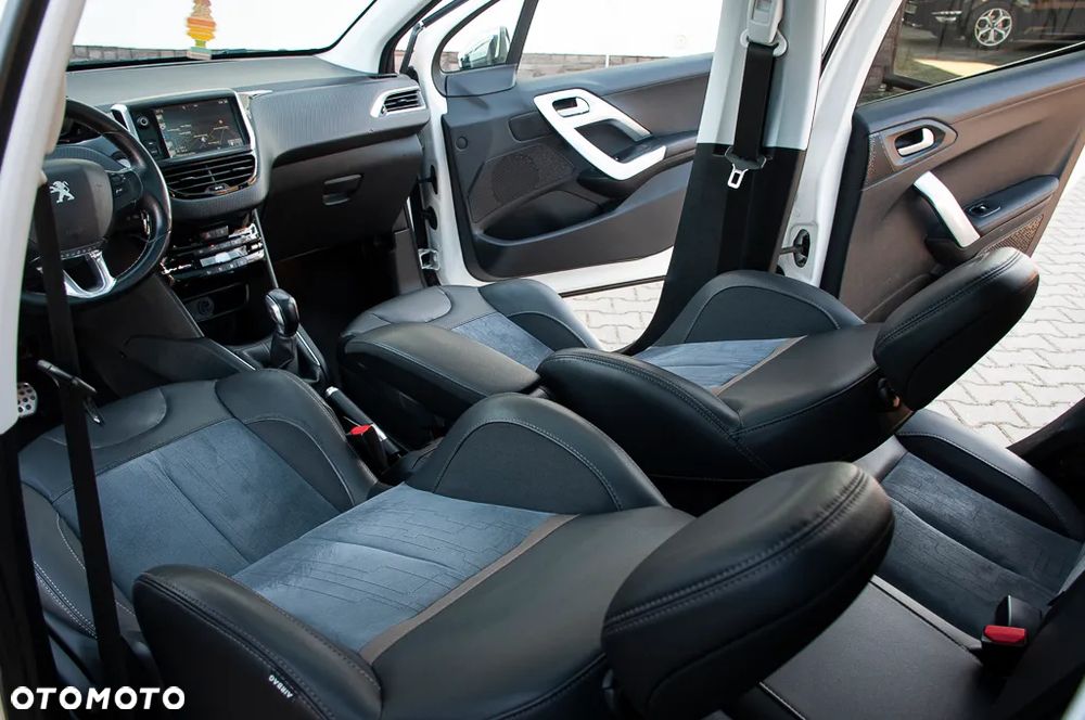 Peugeot 208 PureTech 110 Stop & Start Tech Edition - 23