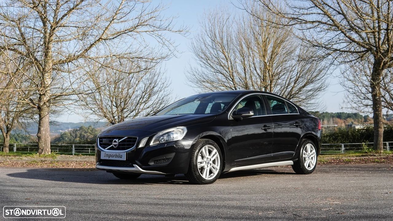 Volvo S60 2.0 D3 Momentum Start/Stop - 1