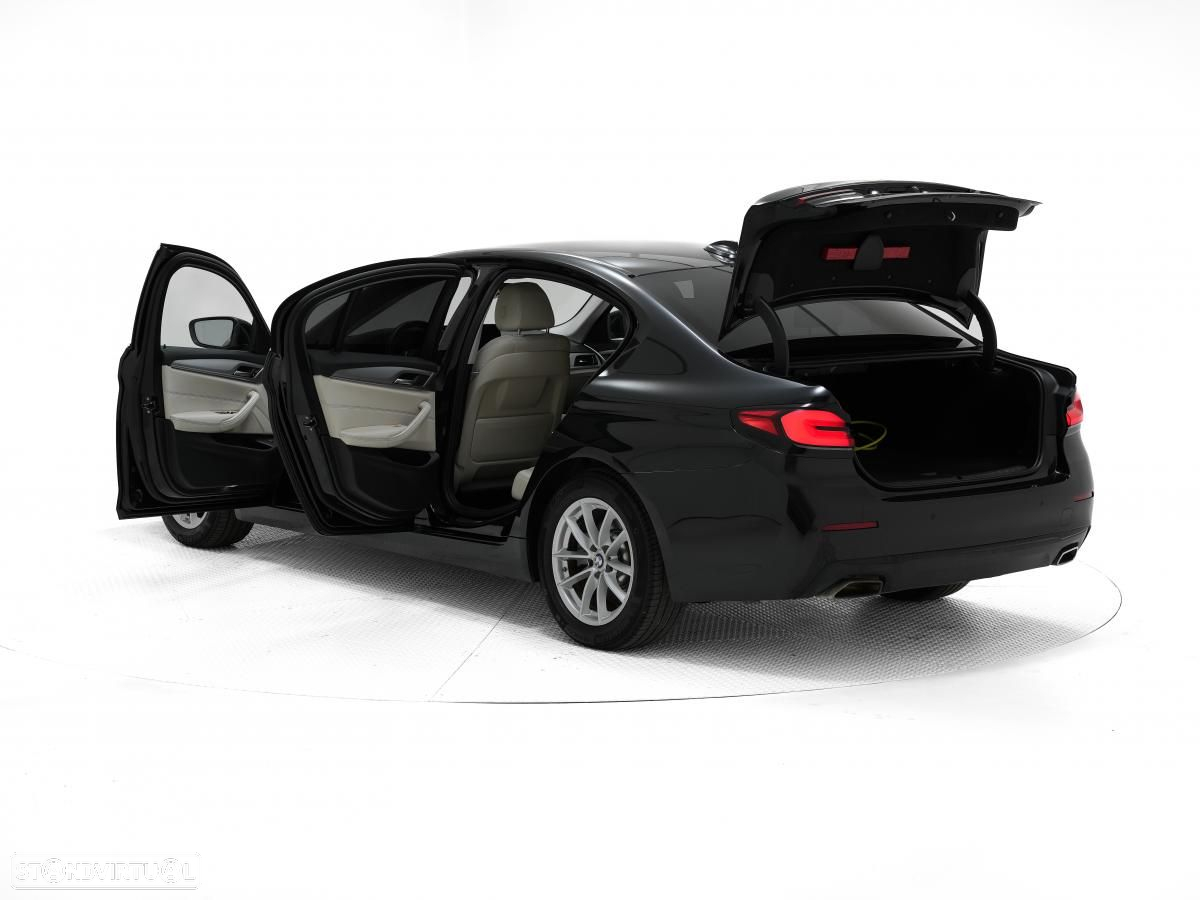 BMW 530 e - 5