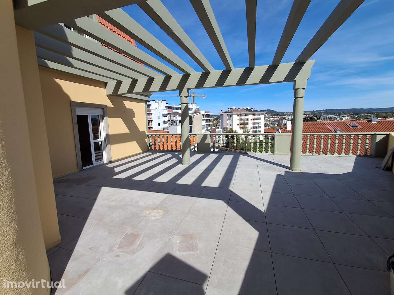 T0 Centro da Cidade - Grande imagem: 2/9