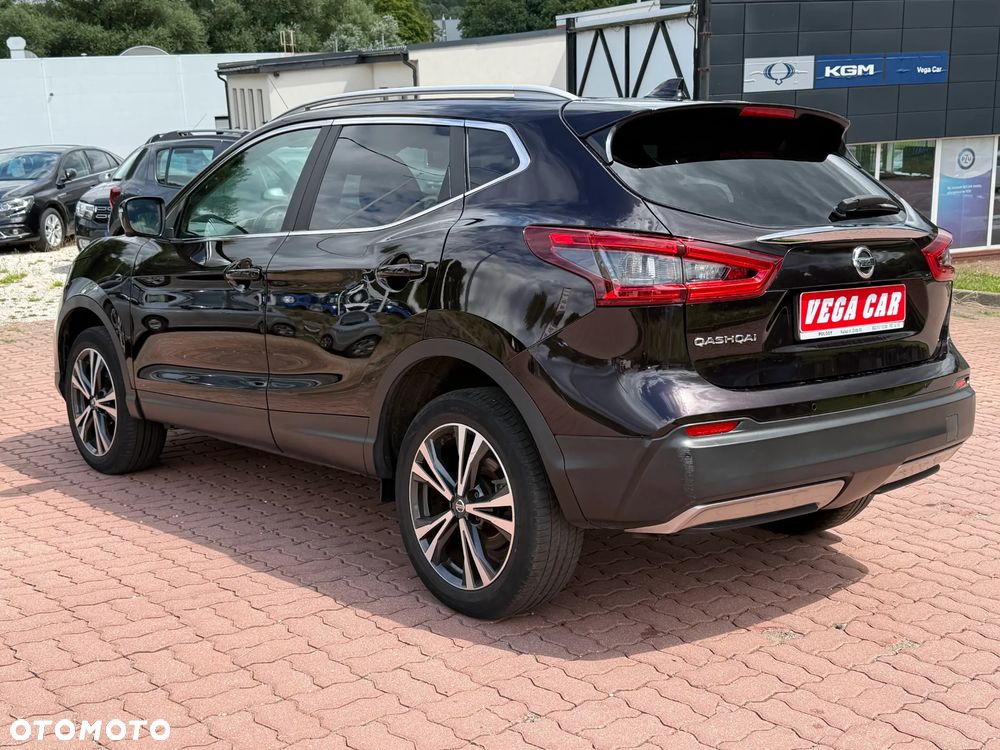 Nissan Qashqai 1.3 DIG-T N-Connecta EU6d - 20