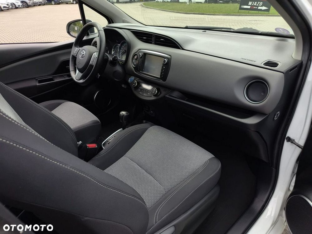 Toyota Yaris - 14