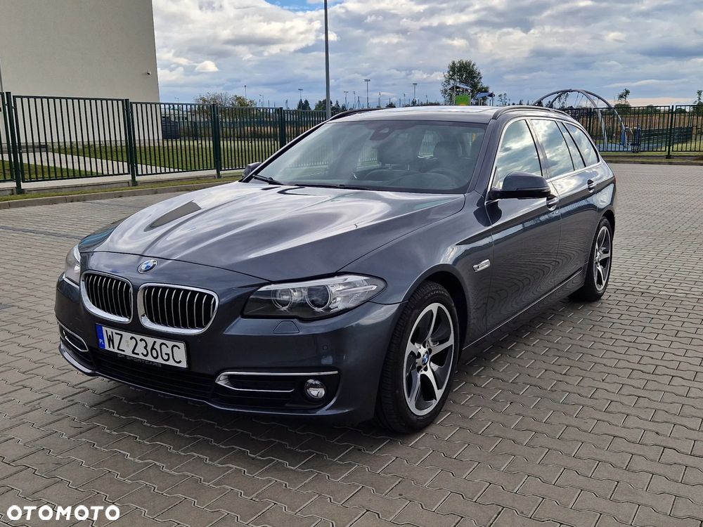 BMW Seria 5 525d Touring Luxury Line - 3