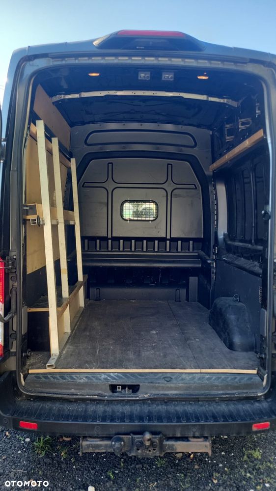 Ford Transit - 21