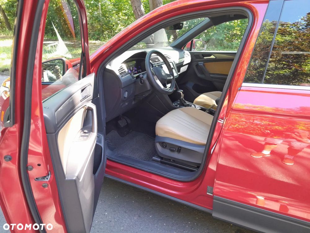 Volkswagen Tiguan 2.0 TSI 4Motion DSG OPF Highline - 13