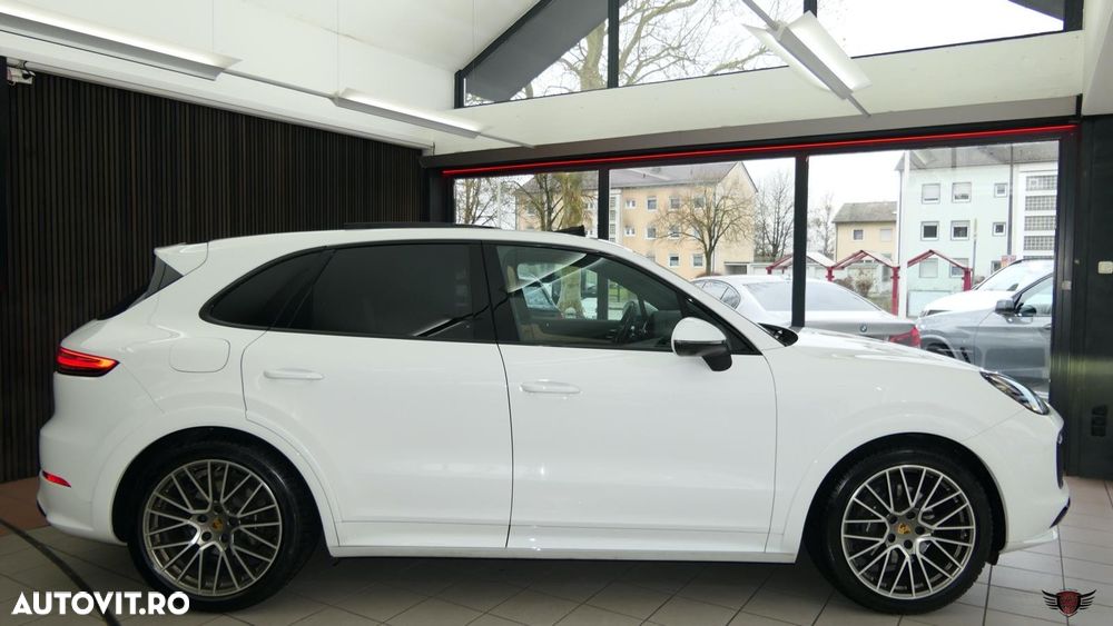 Porsche Cayenne Tiptronic S Platinum Edition - 7