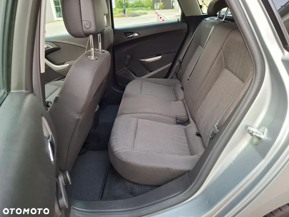 Opel Astra 1.6 Enjoy - 23