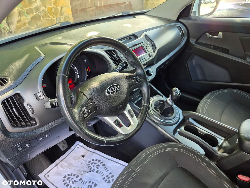 Kia Sportage 1.7 CRDI 2WD Vision - 17