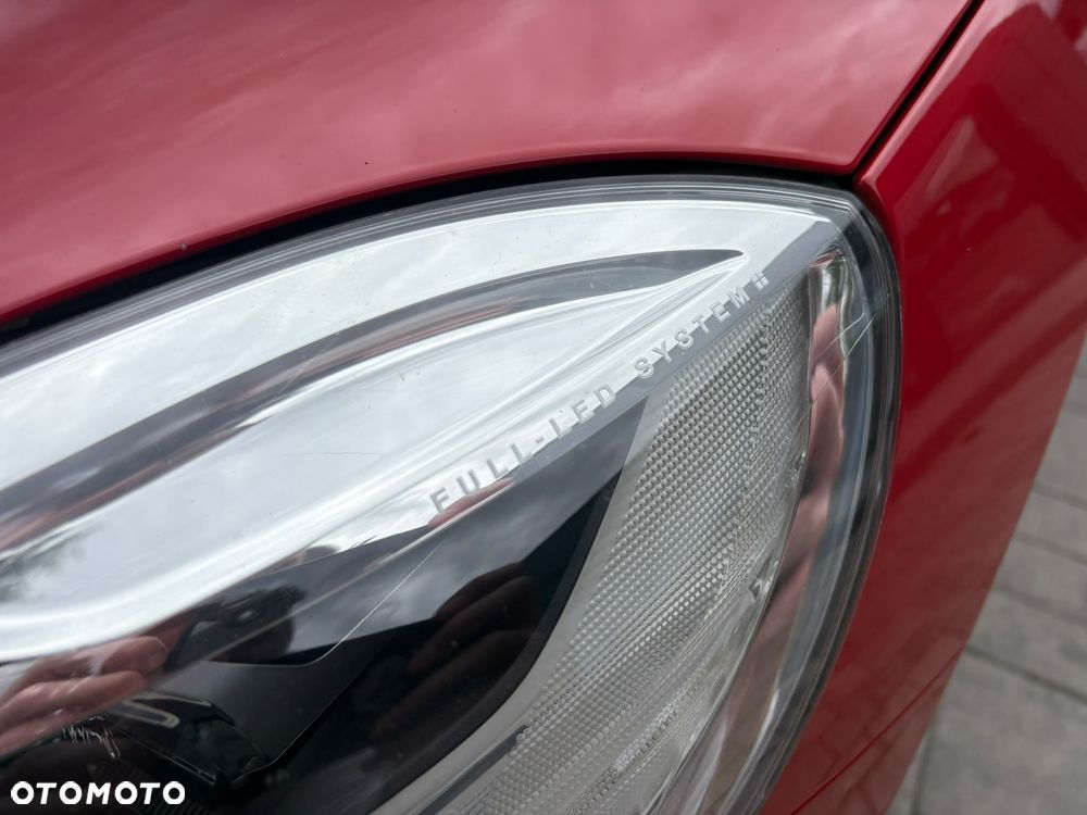 Volvo V40 D2 Kinetic - 21