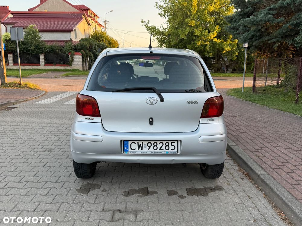 Toyota Yaris 1.4 D-4D Terra - 6