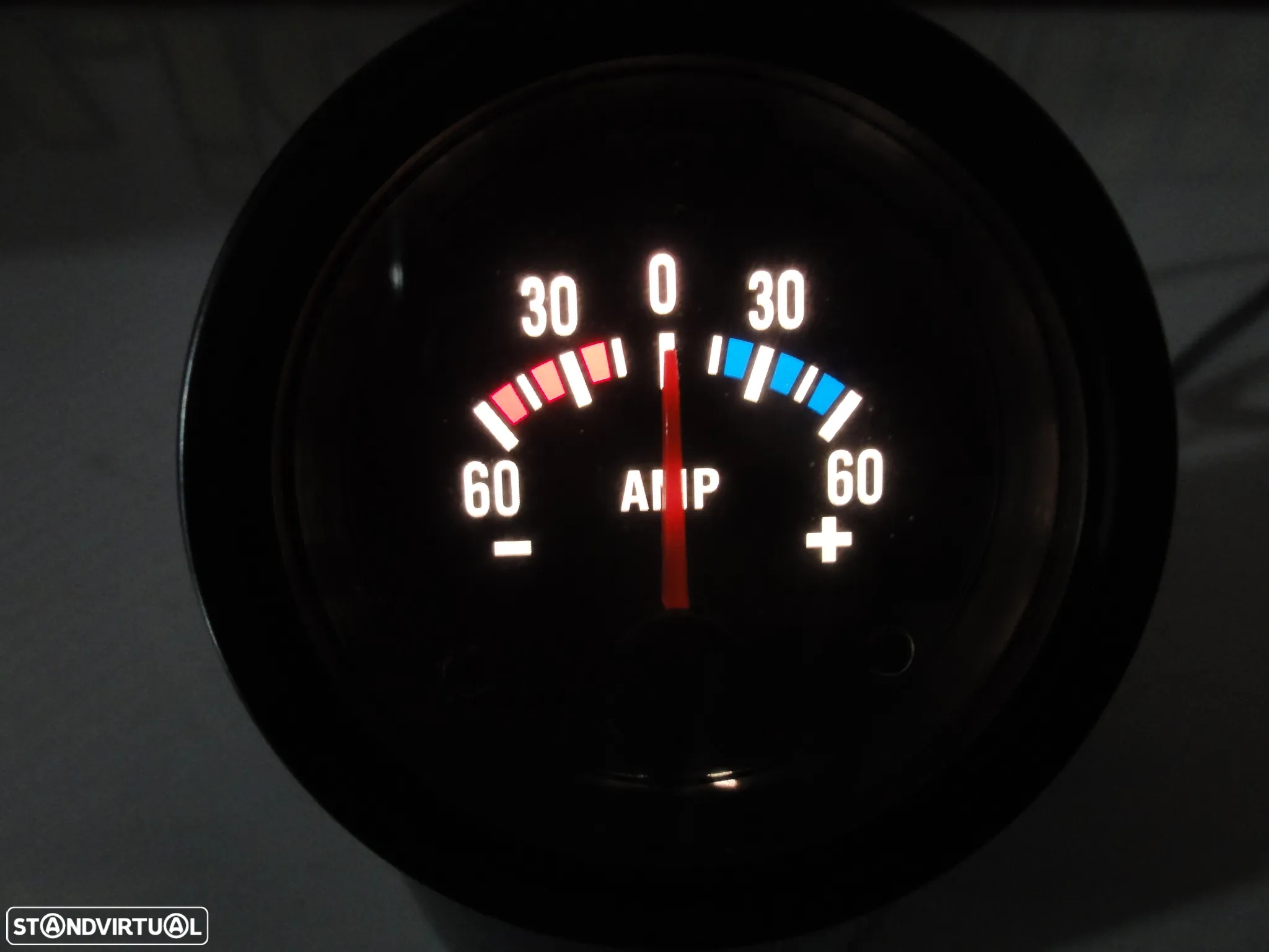 Manómetro fundo preto estilo VDO / Od school disponível em Amperímetro, pressão do turbo, pressão do oleo, temperatura do oleo, temperatura da água, voltagem, vacuo - 15