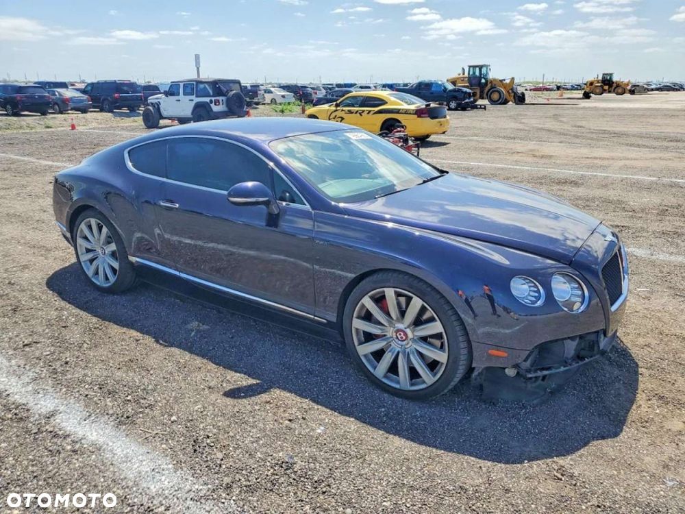Bentley Continental GT - 5