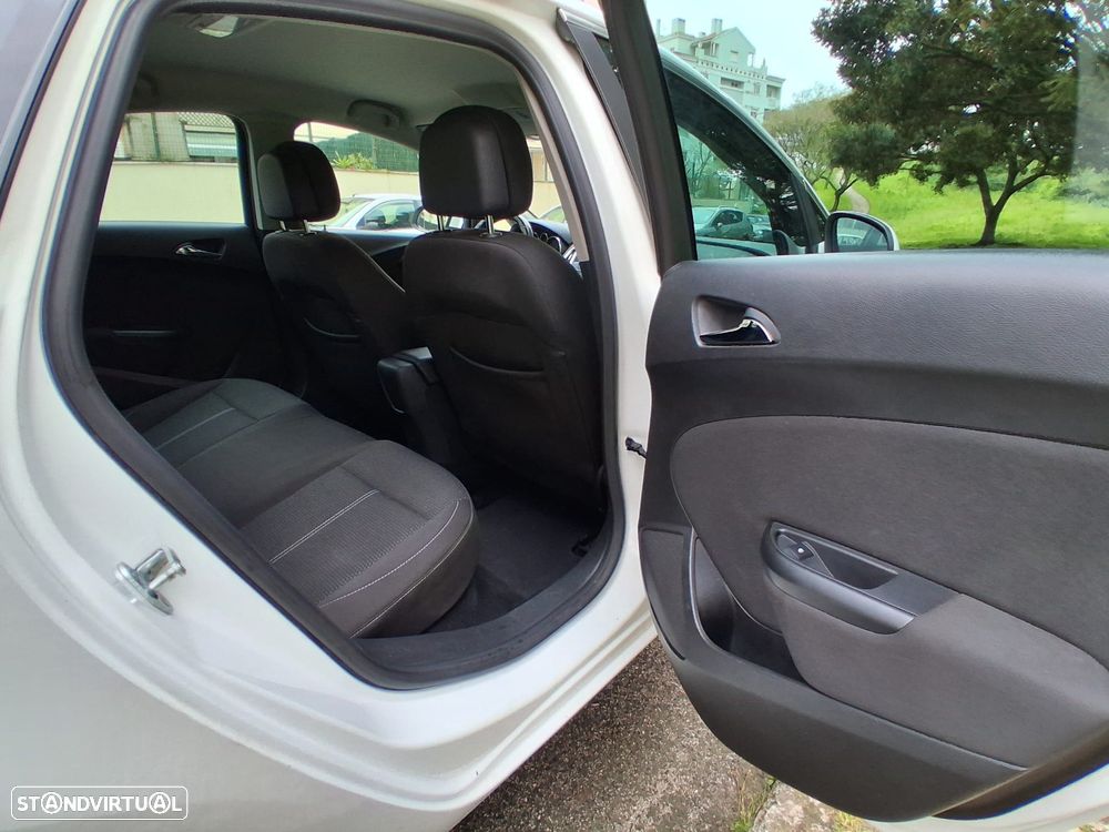 Opel Astra 1.6 CDTI Edition S/S J17 - 21