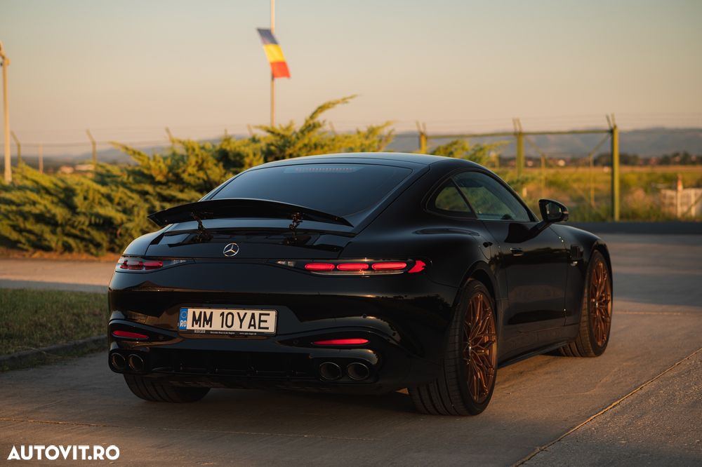 Mercedes-Benz AMG GT Coupe 43 2D Speedshift MCT 9G - 16