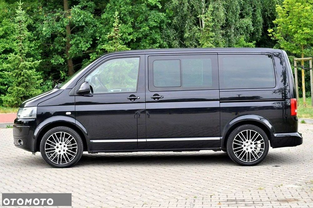 Volkswagen Multivan - 5