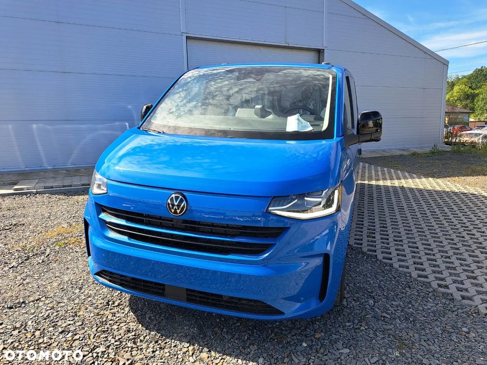 Volkswagen Caravelle - 6