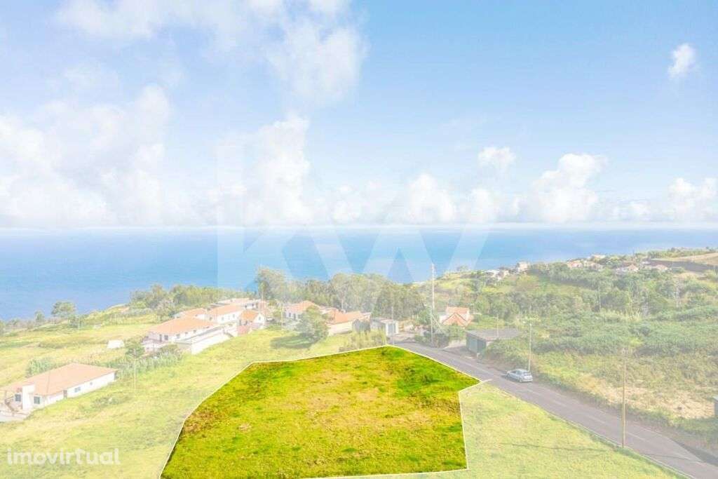 Terreno Plano com Vista Mar, Ponta do Pargo, Calheta. - Grande imagem: 2/14