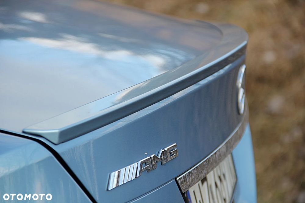 Mercedes-Benz Klasa C 300 7G-TRONIC SPORT EDITION - 22