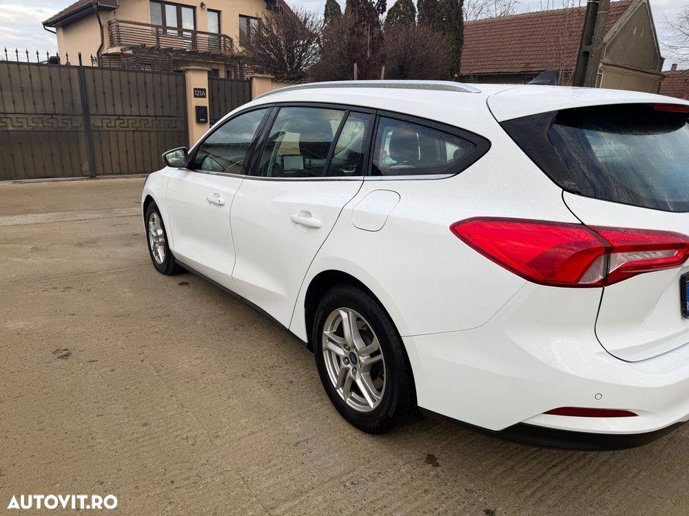 Ford Focus 1.5 EcoBlue Titanium Business - 1