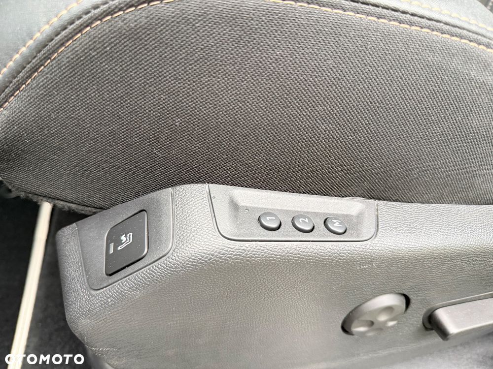 Peugeot 5008 2.0 BlueHDI GT S&S EAT8 - 15