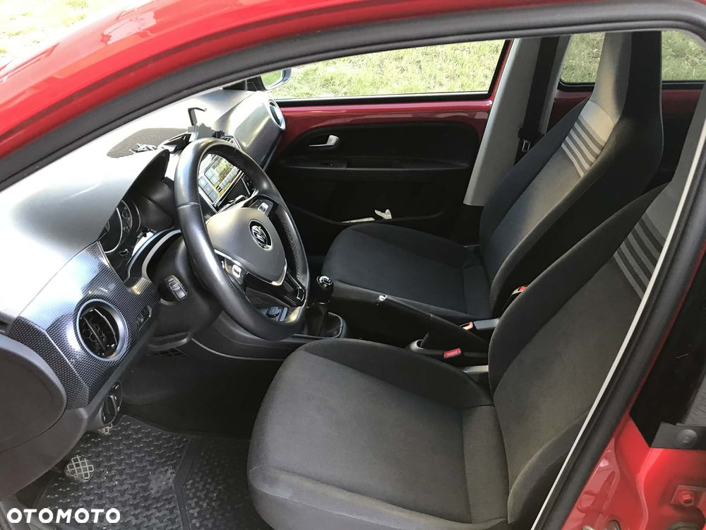 Volkswagen up! 1.0 Black Style - 8