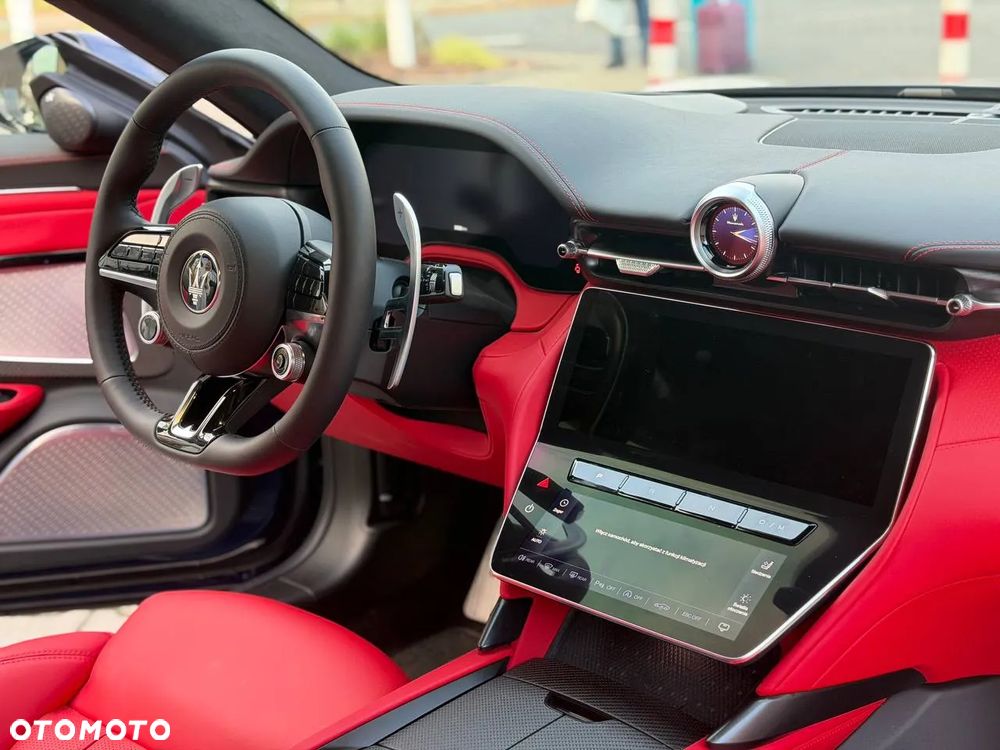 Maserati GranTurismo Standard - 13