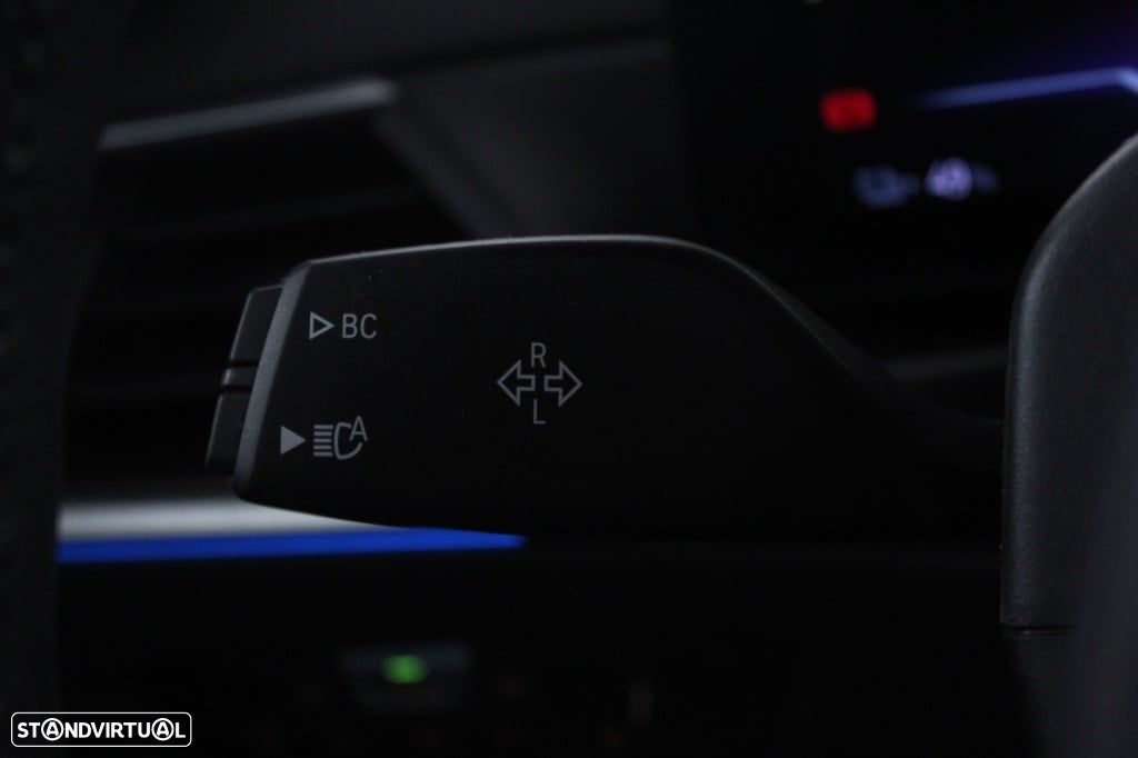 BMW i4 eDrive35 Pack Desportivo M - 23