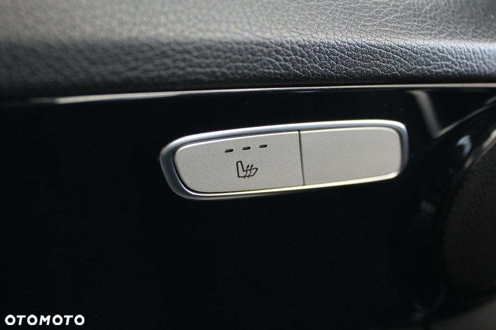 Mercedes-Benz Klasa C 200 d T 9G-TRONIC Exclusive - 20