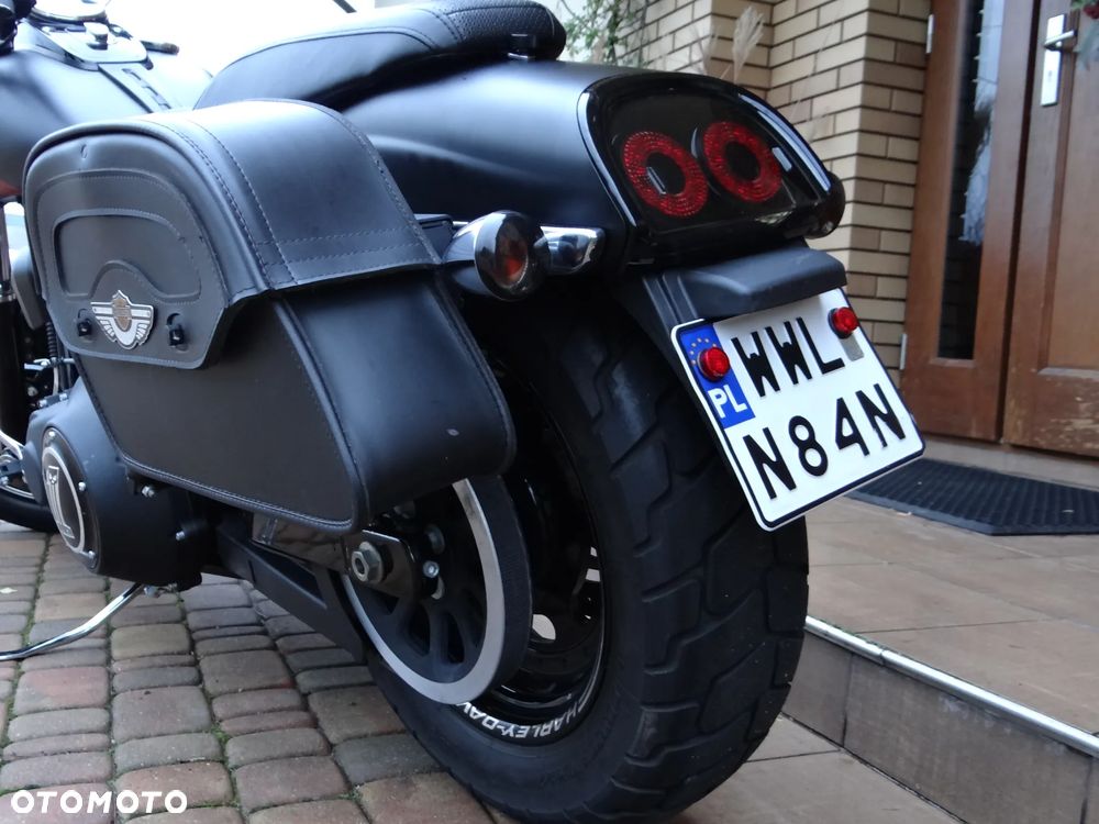 Harley-Davidson Dyna Fat Bob - 20