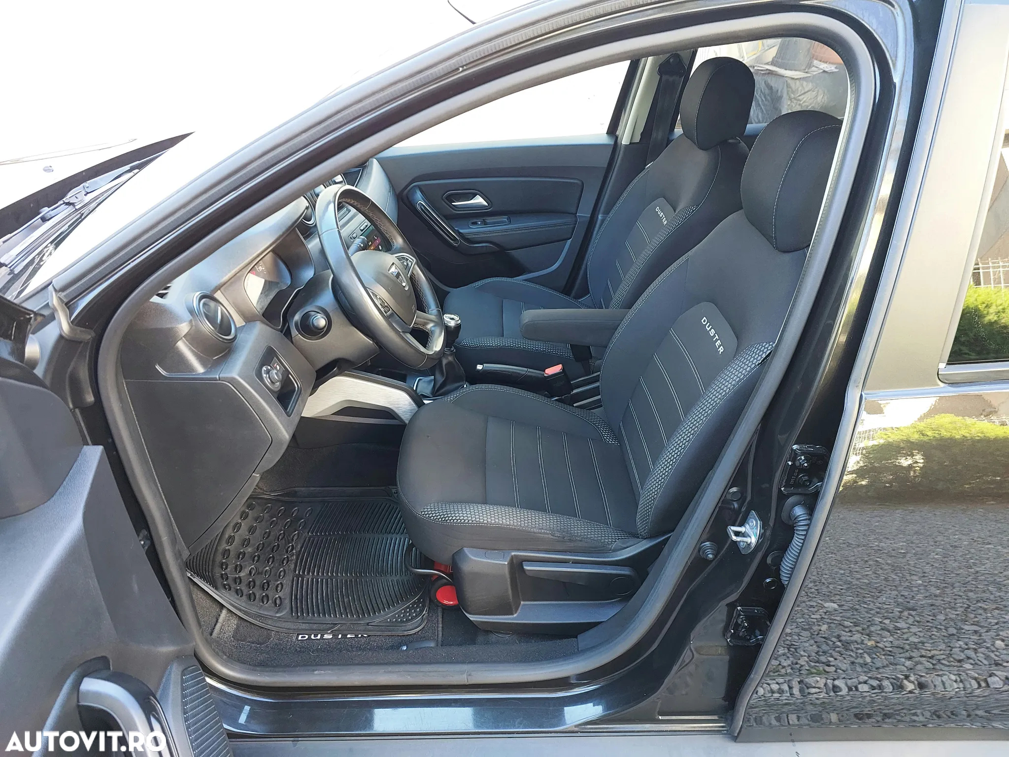 Dacia Duster 1.5 Blue dCi Prestige - 10