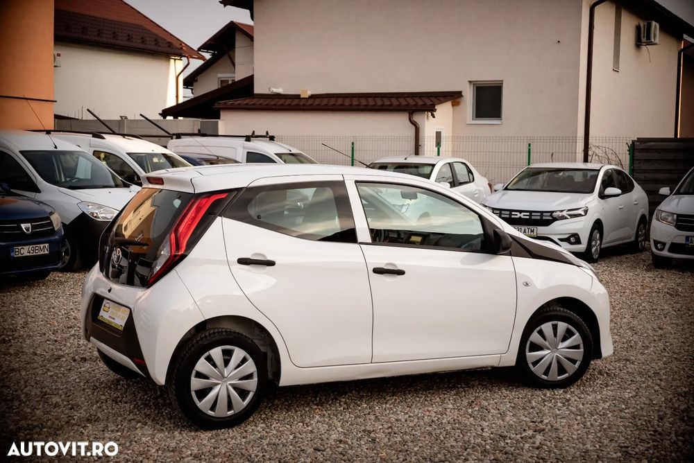 Toyota Aygo 1.0 VVY-I 5 usi X - 10