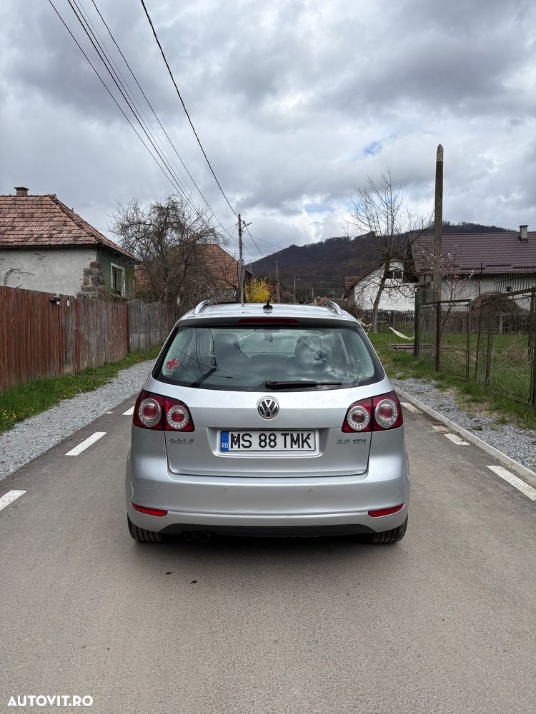 Volkswagen Golf Plus 2.0 TDI Comfortline - 3