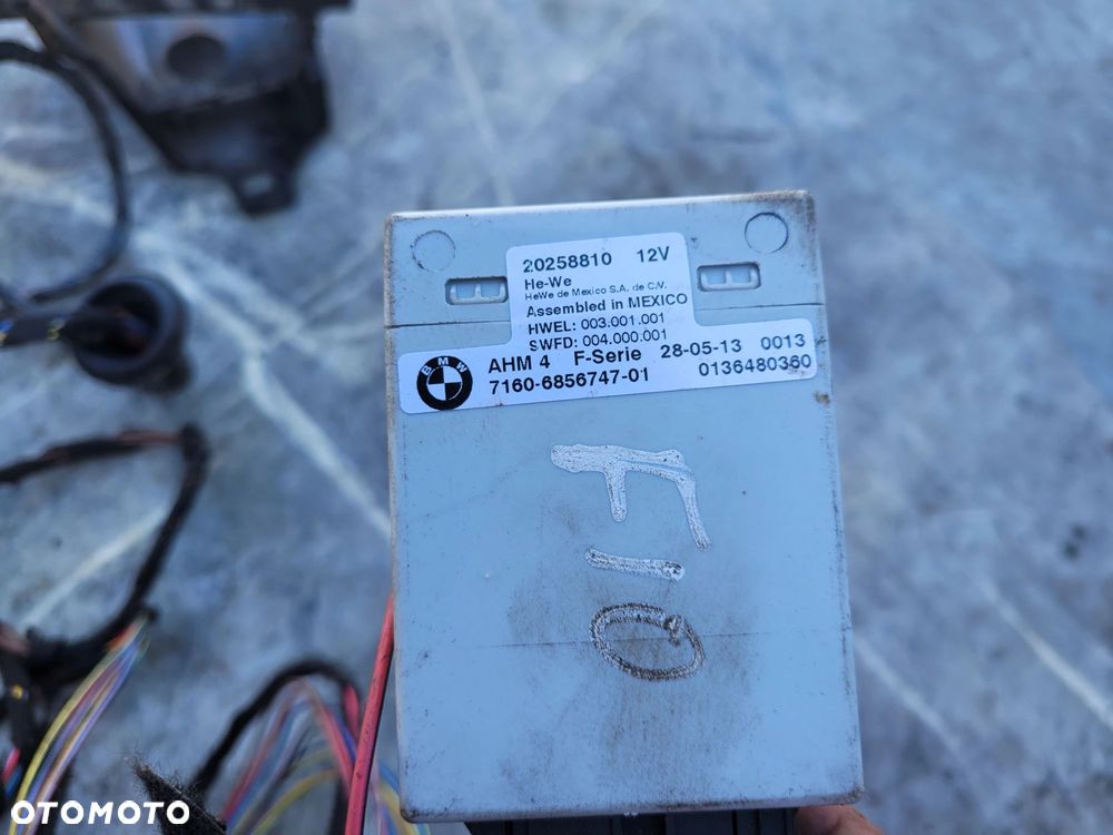 HAK BELKA WIĄZKA MODUŁ KLUCZYK WESTFALIA BMW F10 F11 6850160 - 3