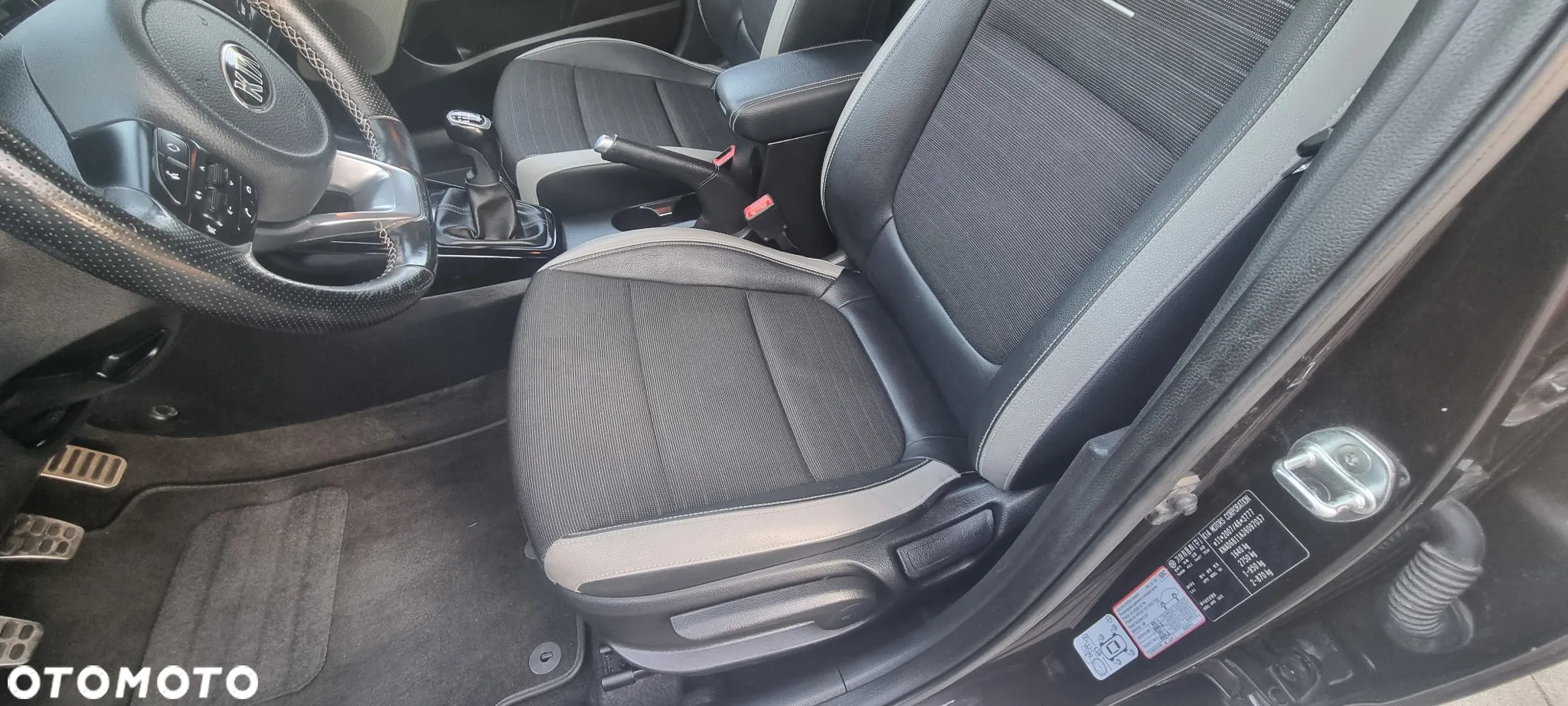 Kia Stonic 1.0 T-GDI 120 Vision - 39