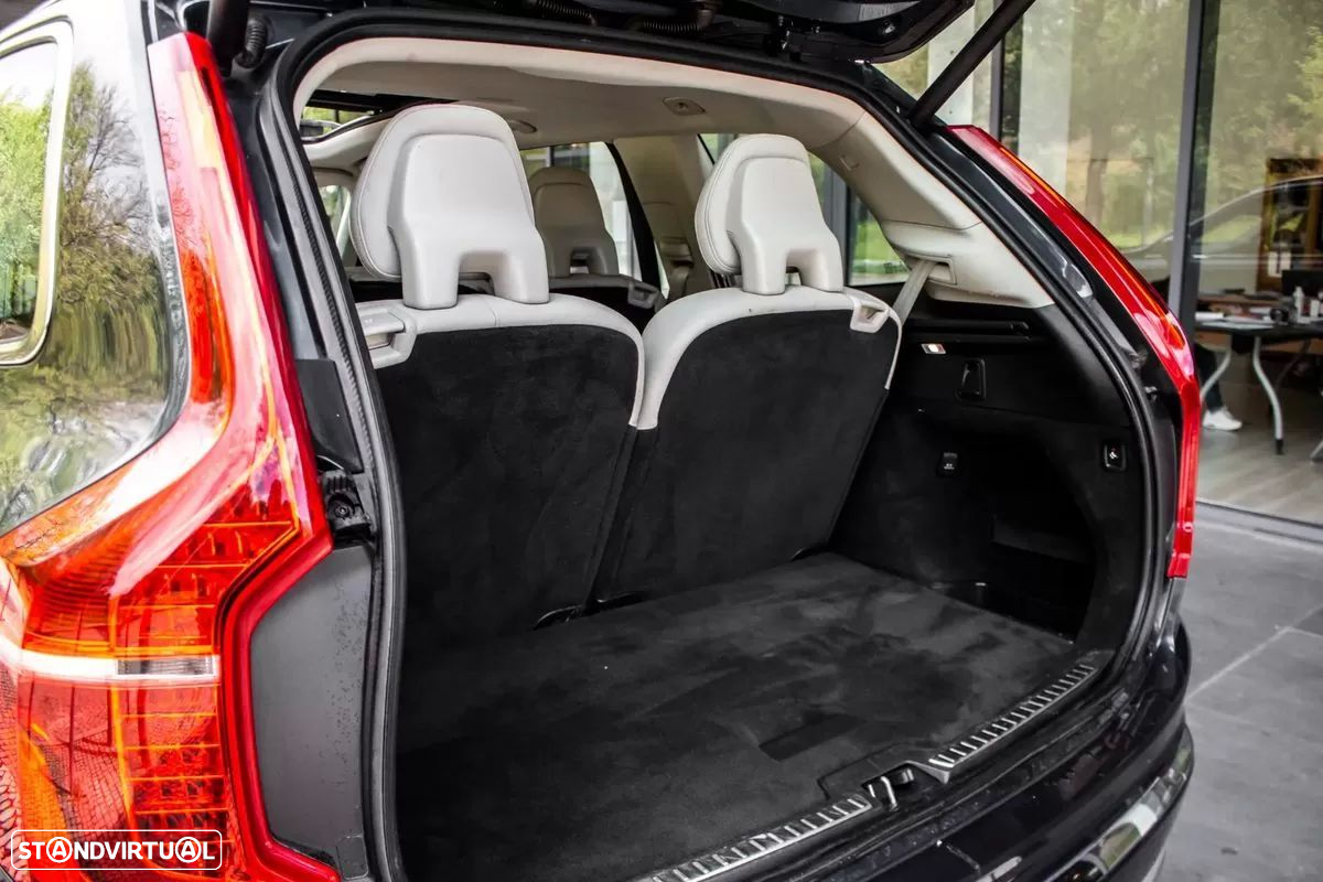 Volvo XC 90 2.0 T8 PHEV Inscription AWD - 32