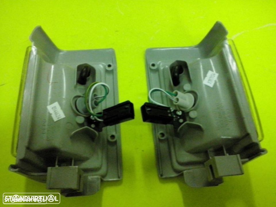 Farolins da frente Nissan D21 King Cab 1987 até 1992( Novos) - 2