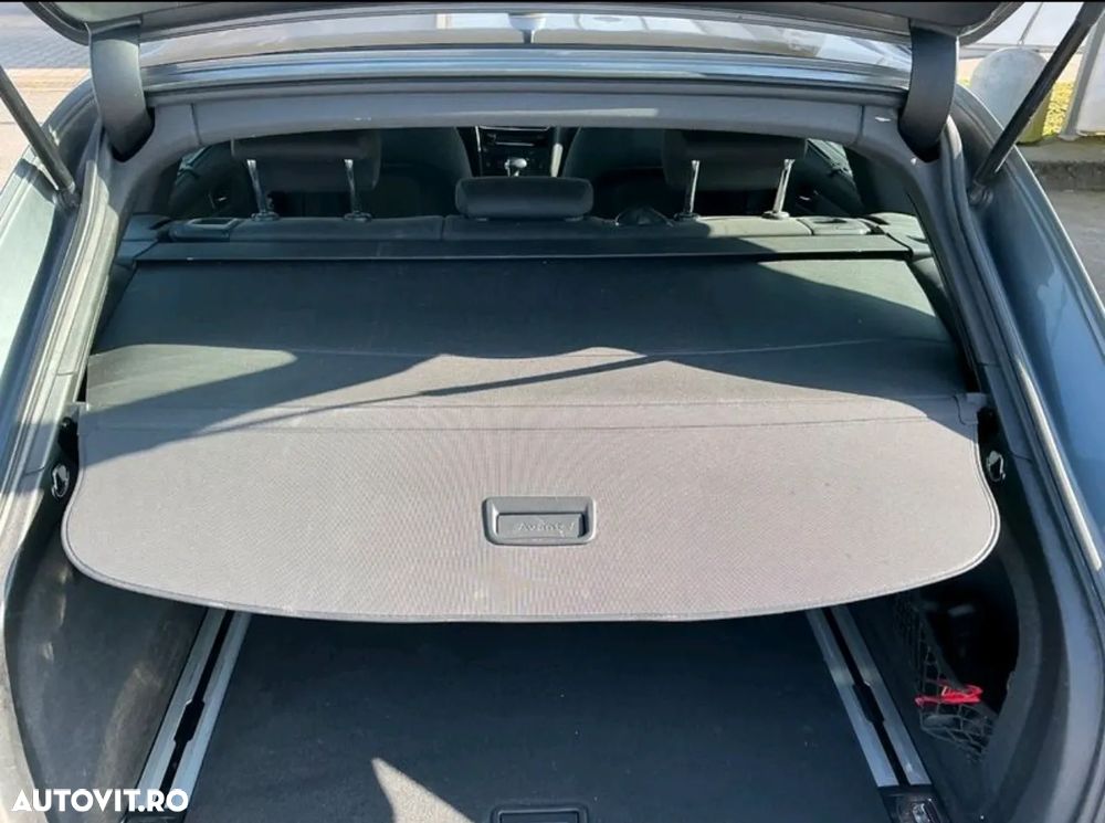 Audi A4 2.0 TDI DPF multitronic Attraction - 17